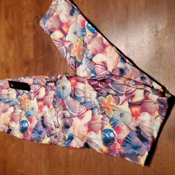 Women's Full-length Leggings - Picture 2 of 2